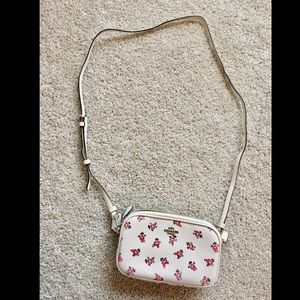 NEW Coach Crossbody Clutch W/ Floral Bloom Print